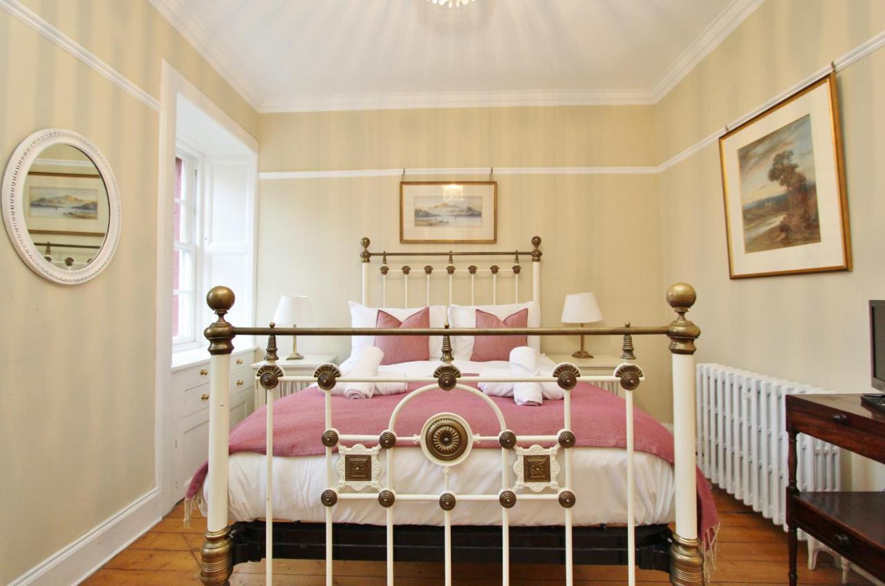 Ramsay Garden - Spacious 3-Bedroom Apartment Next To Edinburgh Castle Ngoại thất bức ảnh